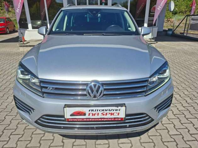 Volkswagen Touareg 3.0TDI 193kW 8A 4MOT R-LINE