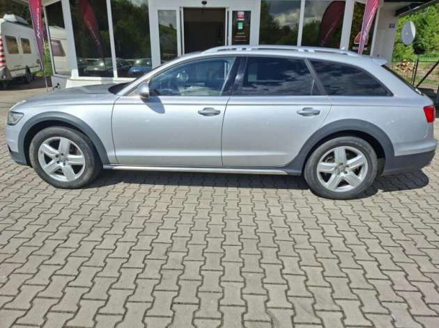 Audi A6 Allroad 3.0TDI 150kW S-TRONIC -VÝBAVA