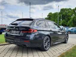 BMW Řada 5 530d xDrive M Sport Tourin