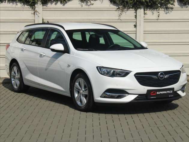 Opel Insignia 2,0 CDTi 125kW AT Edition ČR 1