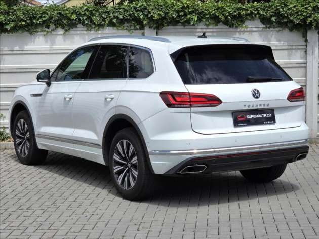 Volkswagen Touareg 3,0 TDi 210kW 4M Eleg.Vent.sed