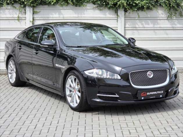 Jaguar XJ 3,0 250kW Kompr.AWD Premium Lu