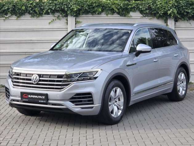 Volkswagen Touareg 3,0 TDi 210kW Atmosphere ČR 1.