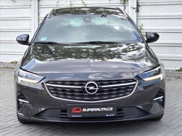 Opel Insignia 2,0 CDTi 4x4 A/T GS Line ČR 1.