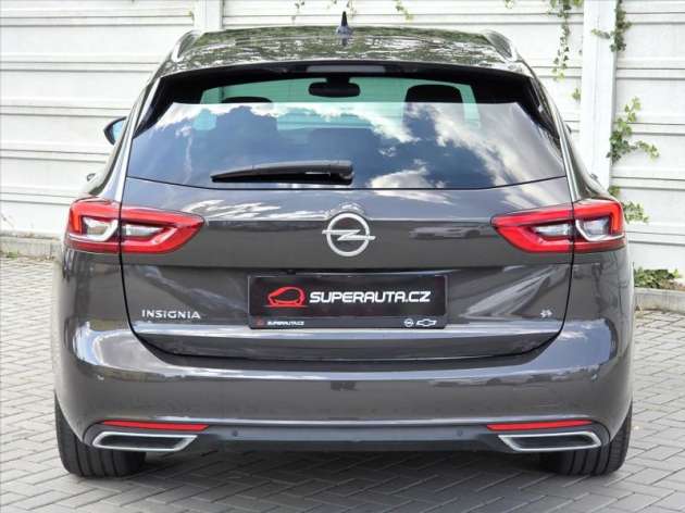 Opel Insignia 2,0 CDTi 4x4 A/T GS Line ČR 1.