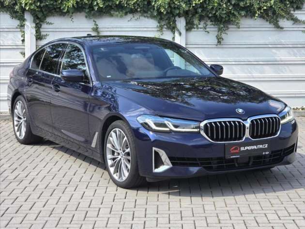 BMW Řada 5 3,0 540i xDrive Luxury Laser H
