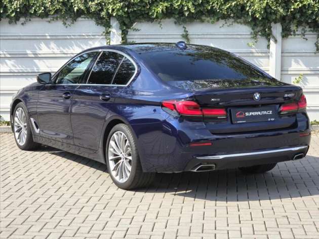 BMW Řada 5 3,0 540i xDrive Luxury Laser H