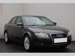 Audi A4 Quattro 3.0 TDi, Navi