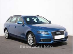 Audi A4 Quattro 2.0 TDi, Navi