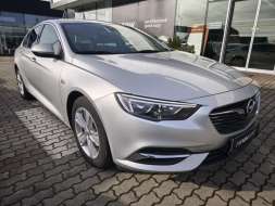 Opel Insignia 2018 1.5T 121kW ČR 1.MAJITEL