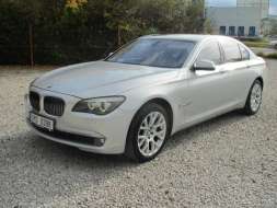 BMW Řada 7 740 i