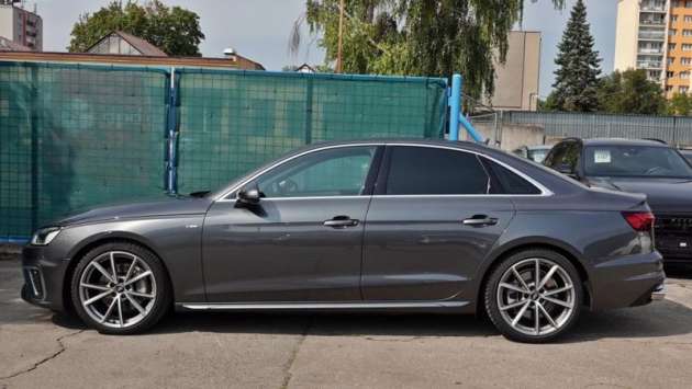 Audi A4 S-LINE QUATTRO 2,0 TFSI/185 kW