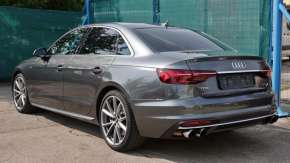 Audi A4 S-LINE QUATTRO 2,0 TFSI/185 kW