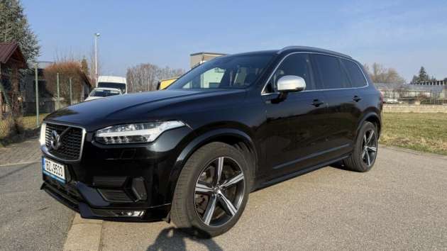 Volvo XC90 D5 R-DESIGN SERVIS VOLVO
