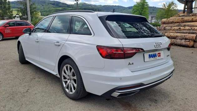 Audi A4 30 TDi S tronic Business line