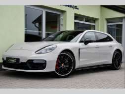 Porsche Panamera GTS 4.0 V8 338kW
