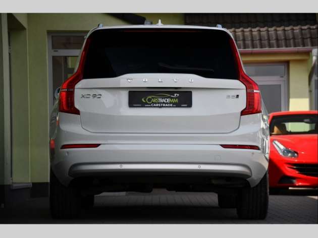 Volvo XC90 B5 AWD REZERVACE