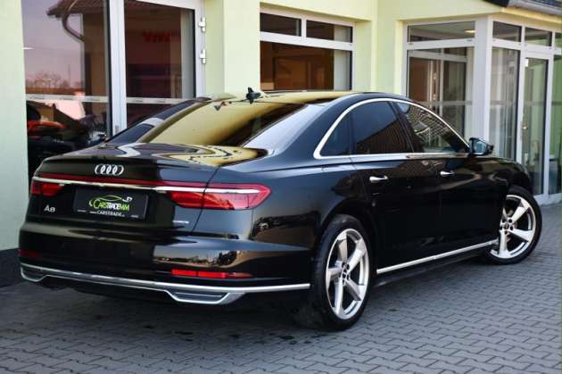 Audi A8 50TDI Q HUD PANORAMA N.TOPENÍ