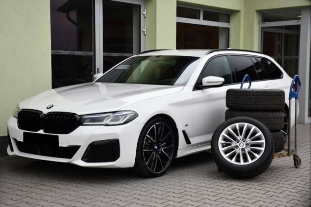 BMW Řada 5 530xD M-SPORT LASER HUD 2xKOLA