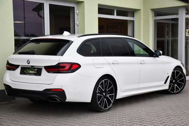 BMW Řada 5 530xD M-SPORT LASER HUD 2xKOLA