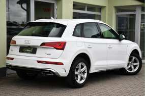 Audi Q5 40TDi QUATTRO S-LINE