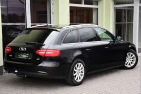 Audi A4 2.0TDi TAŽNÉ 2XKLÍČ P.SENZORY