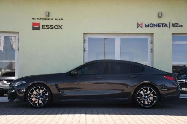 BMW Řada 8 M850i xD LASER PANO K360°B&W