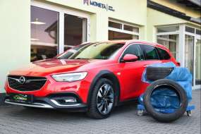 Opel Insignia 2.0CDTi COUNTRY TOURER 4X4 ČR