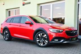 Opel Insignia 2.0CDTi COUNTRY TOURER 4X4 ČR