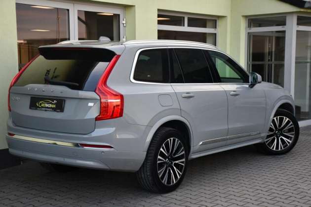 Volvo XC90 T8 AWD RECHARGE 7MÍST 1M 2PNEU