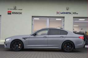 BMW M5 COMP.HUD H/K CARBON CERAMIC ČR