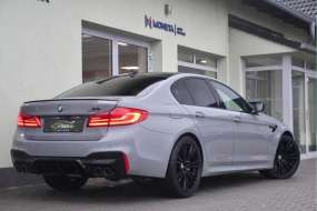 BMW M5 COMP.HUD H/K CARBON CERAMIC ČR