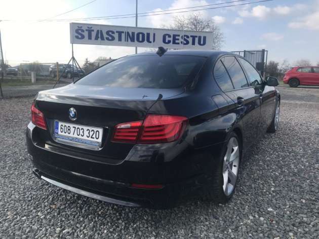 BMW Řada 5 530D 180KW,HUD,AUT.1.MAJ.ČR...