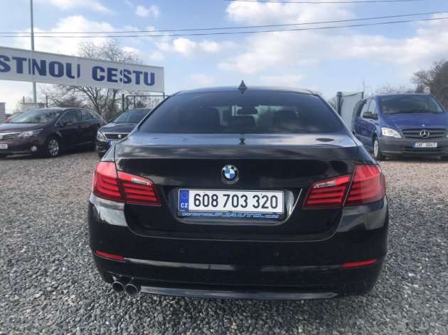 BMW Řada 5 530D 180KW,HUD,AUT.1.MAJ.ČR...