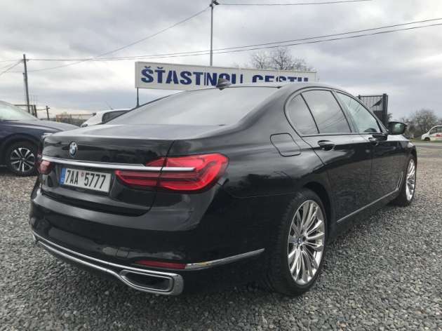 BMW Řada 7 