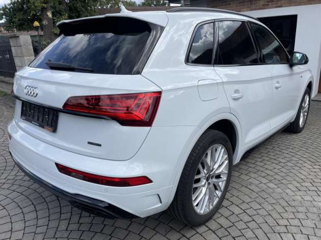 Audi Q5 2,0TDi 150kW 4x4 AUTOMAT