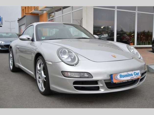 Porsche 911 Carrera 997, servisní kniha