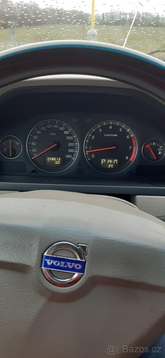 Volvo XC90 2,5   T AWD s LPG