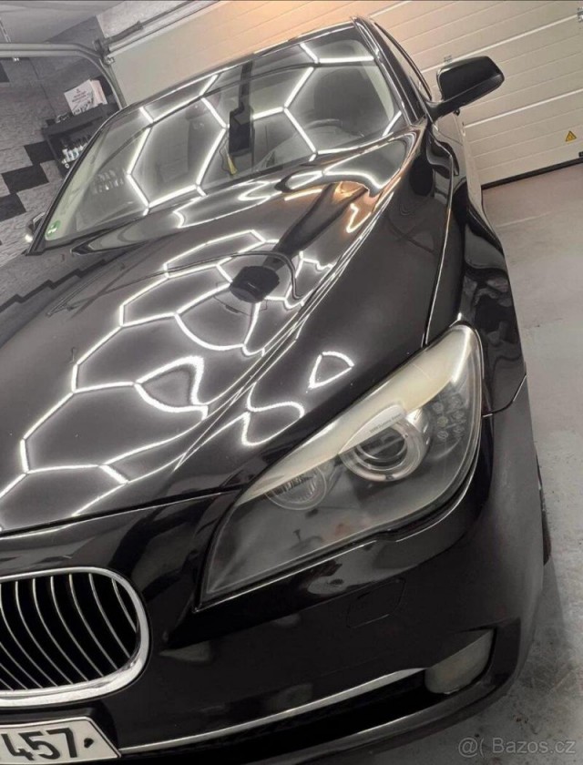 BMW Řada 7 730d 2009