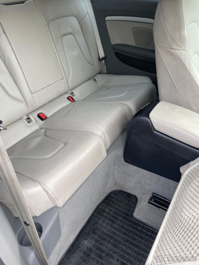 Audi A5 2,7   tdi Sline