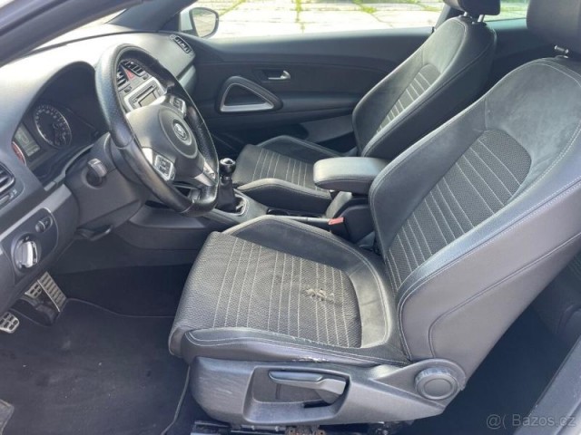 Volkswagen Scirocco 2,0   TSI 155kW + CHIP