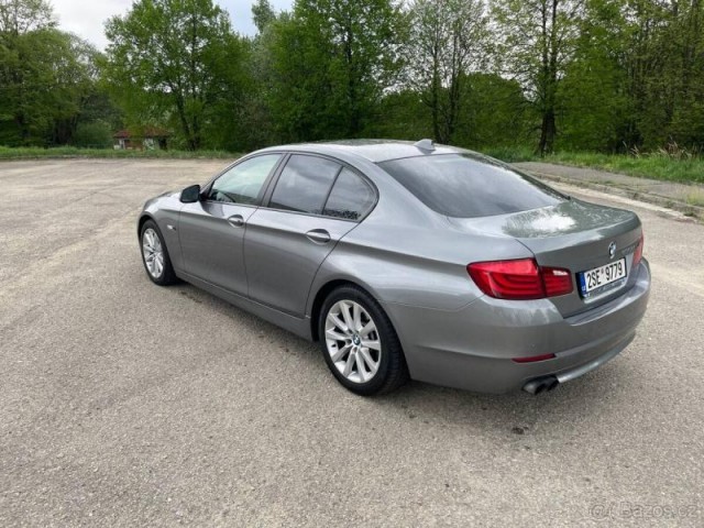 BMW Řada 5 3,0   (F10), 530d 180kW, autom