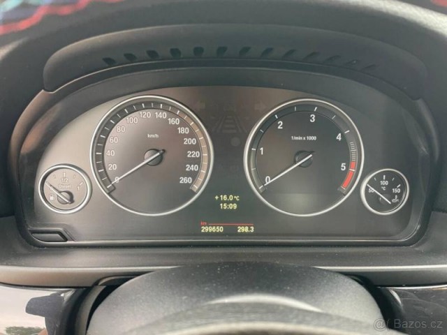 BMW Řada 5 3,0   (F10), 530d 180kW, autom