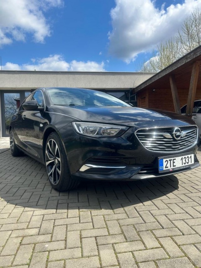 Opel Insignia 1,6