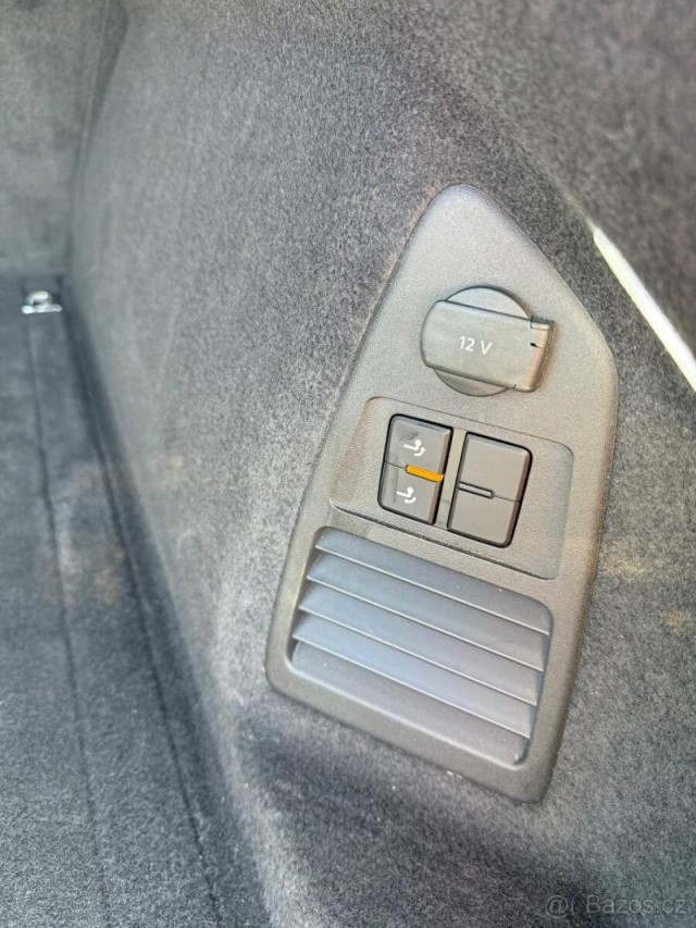 Volkswagen Touareg 3,0   TDI V6, 170 kW, 4x4, DPH
