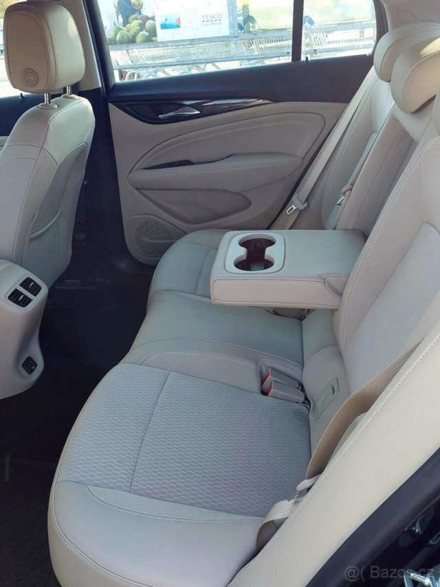 Opel Insignia 1,5   Sport Turbo