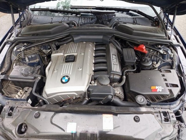 BMW Řada 5 2,3   E60 523i M-packet
