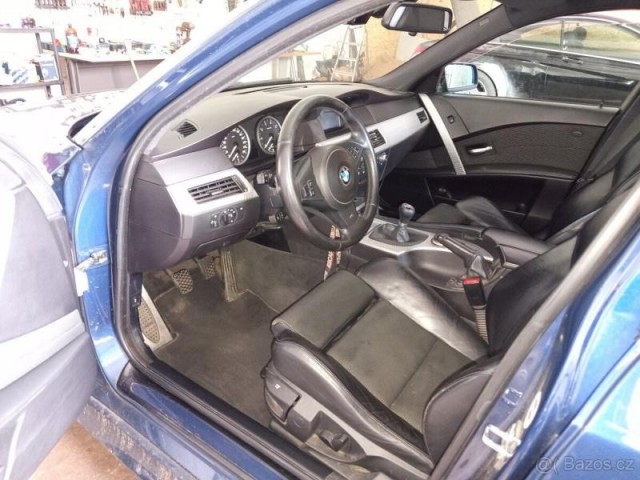 BMW Řada 5 2,3   E60 523i M-packet