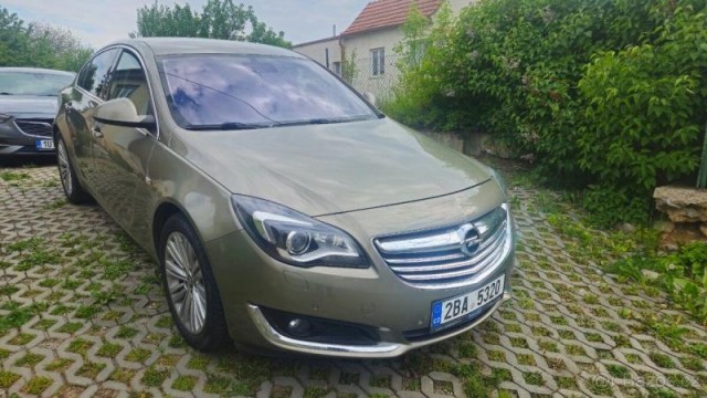 Opel Insignia 2,0   CDTI automat