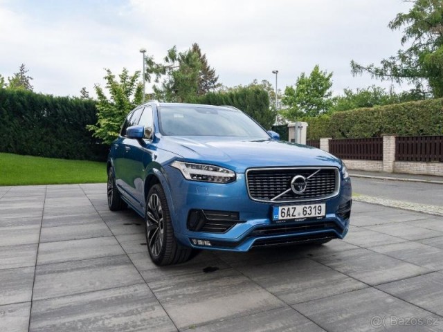 Volvo XC90 R-Design Modrá 2018 63tis km